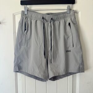 AE 24/7 5.5" Lined Training Short- American Eagle Men Light Gray